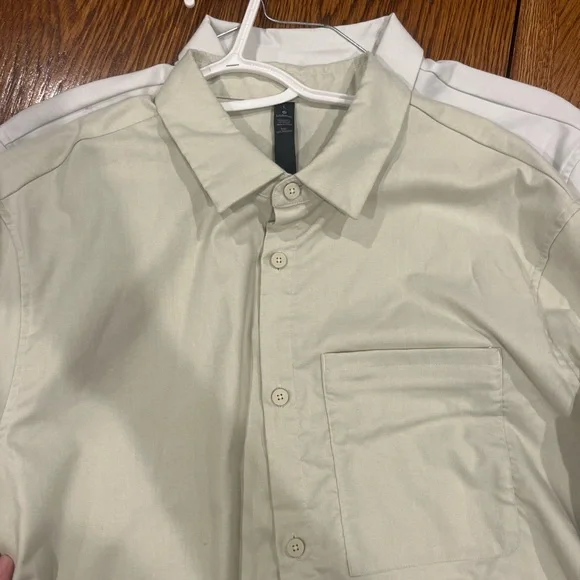 lululemon athletica White and Cream Dress Shirts - Picture 4 of 5
